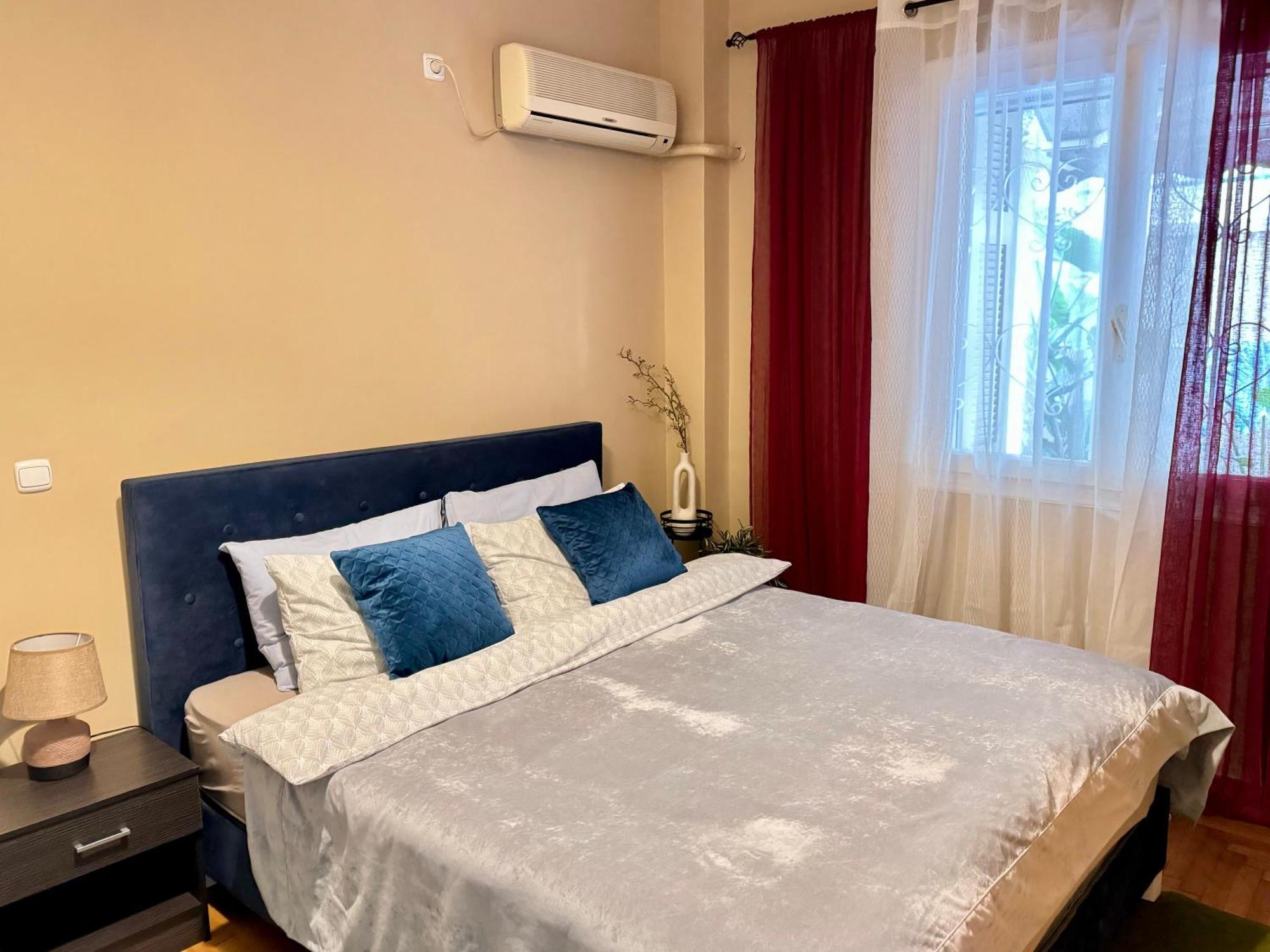 Cozy Home In Nea Smirni アテネ エクステリア 写真